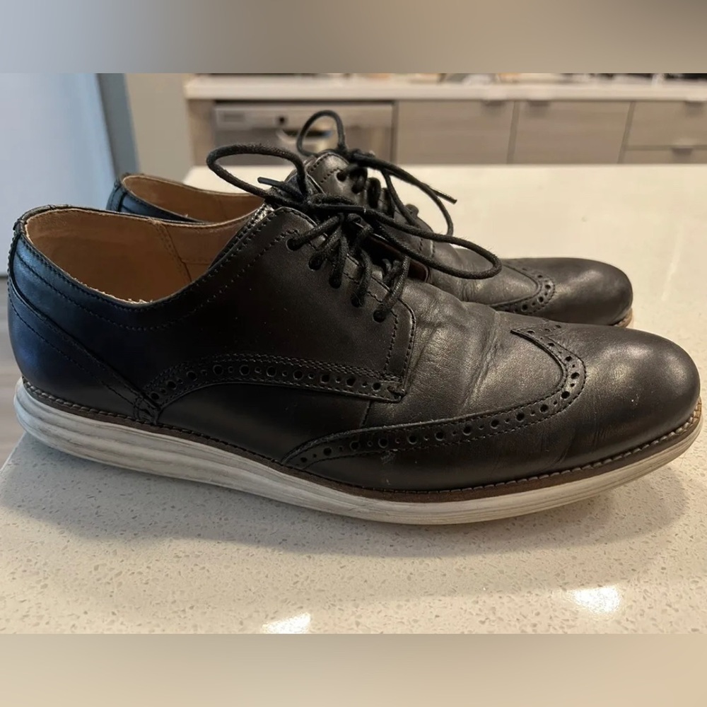 Cole Haan Original Grand Wingtips men’s size 10.5